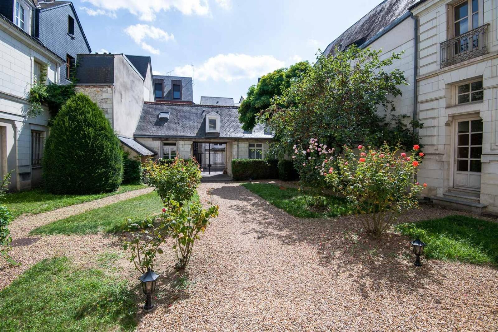 La Serpe Du Vieux Tours Luaran gambar